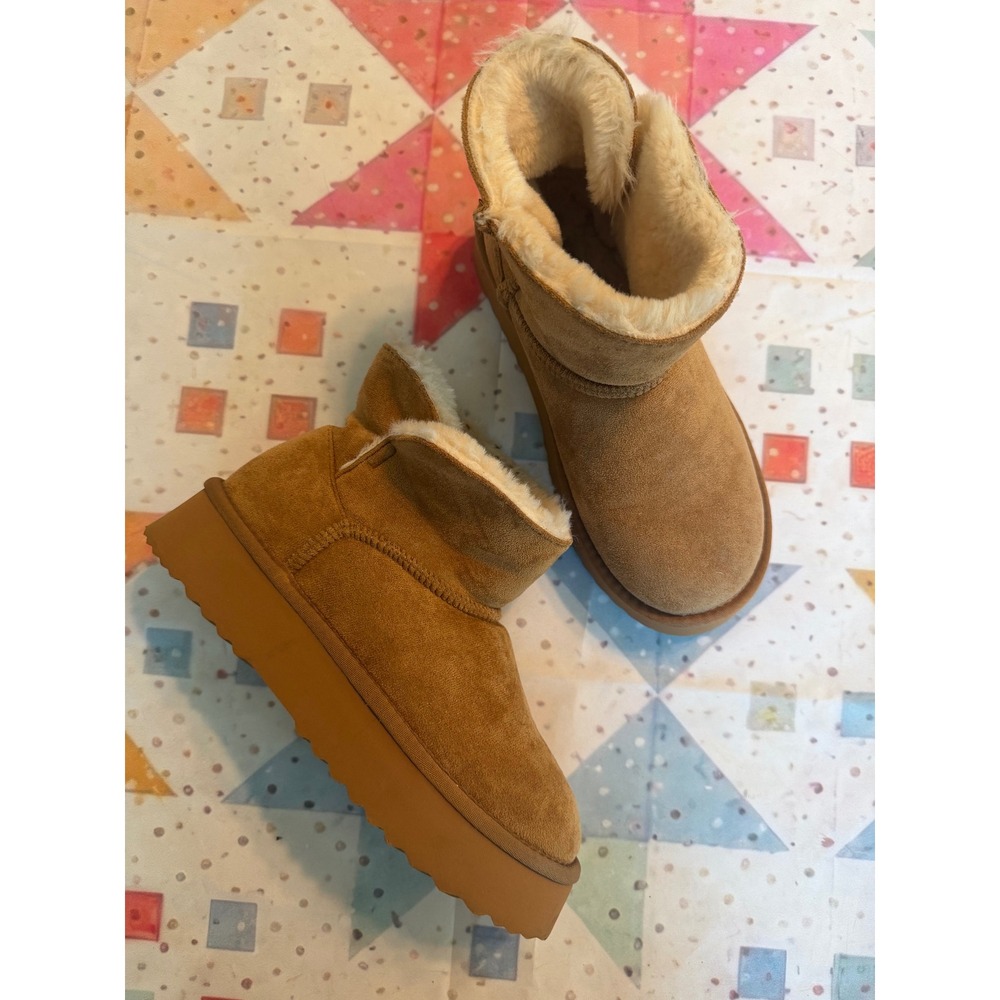 Yukon Women Platform Mini Boots Chestnut Brown Faux Fur Lined Size 8M